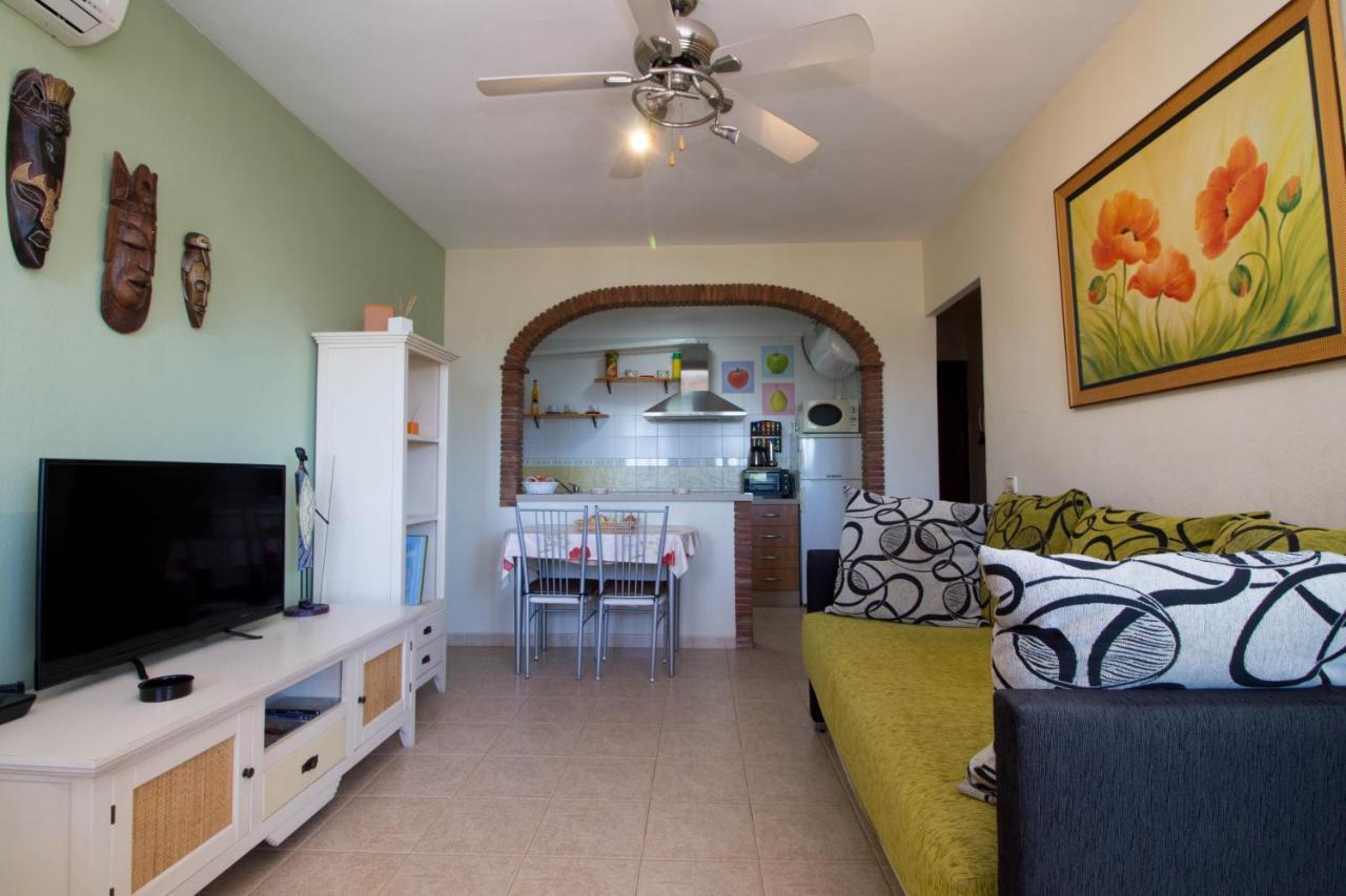 Santa Amalia 51 By Ivi Real Estate Apartment ตอร์เรโมลิโนส ภายนอก รูปภาพ