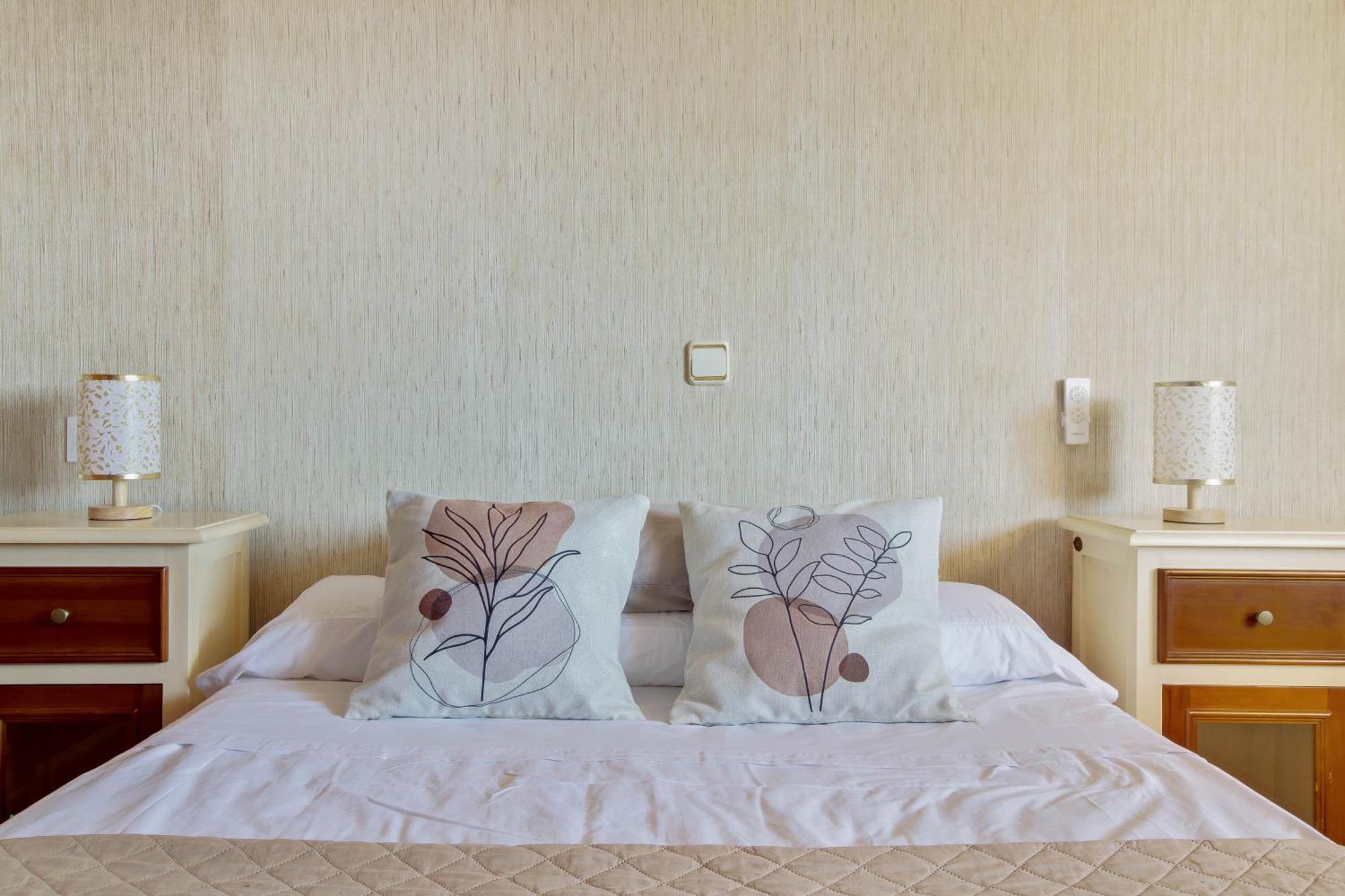 Santa Amalia 51 By Ivi Real Estate Apartment ตอร์เรโมลิโนส ภายนอก รูปภาพ