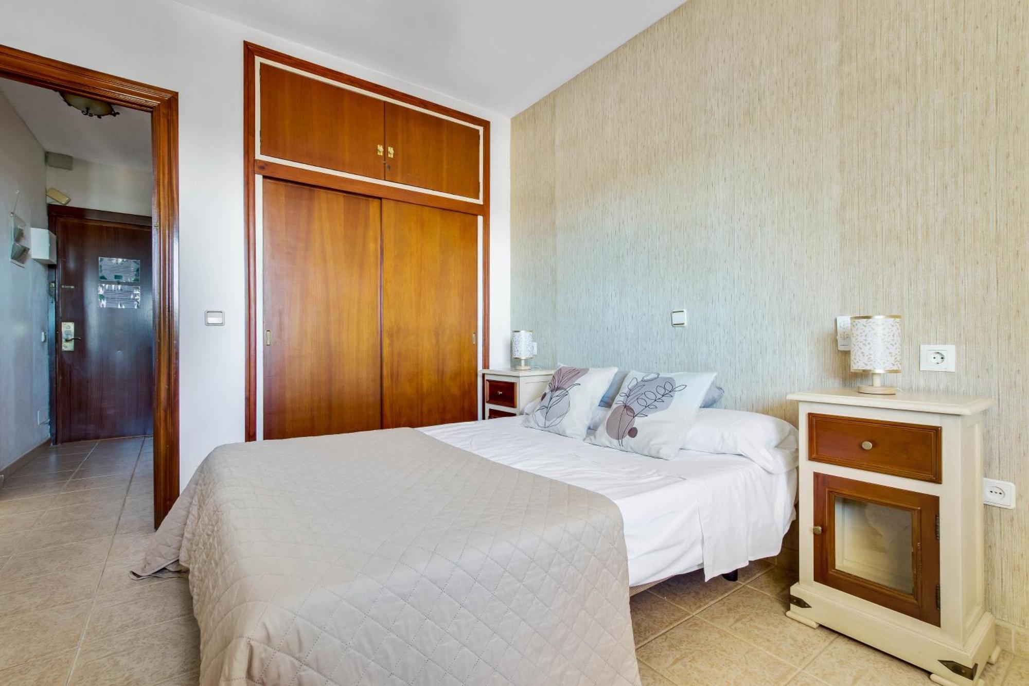 Santa Amalia 51 By Ivi Real Estate Apartment ตอร์เรโมลิโนส ภายนอก รูปภาพ