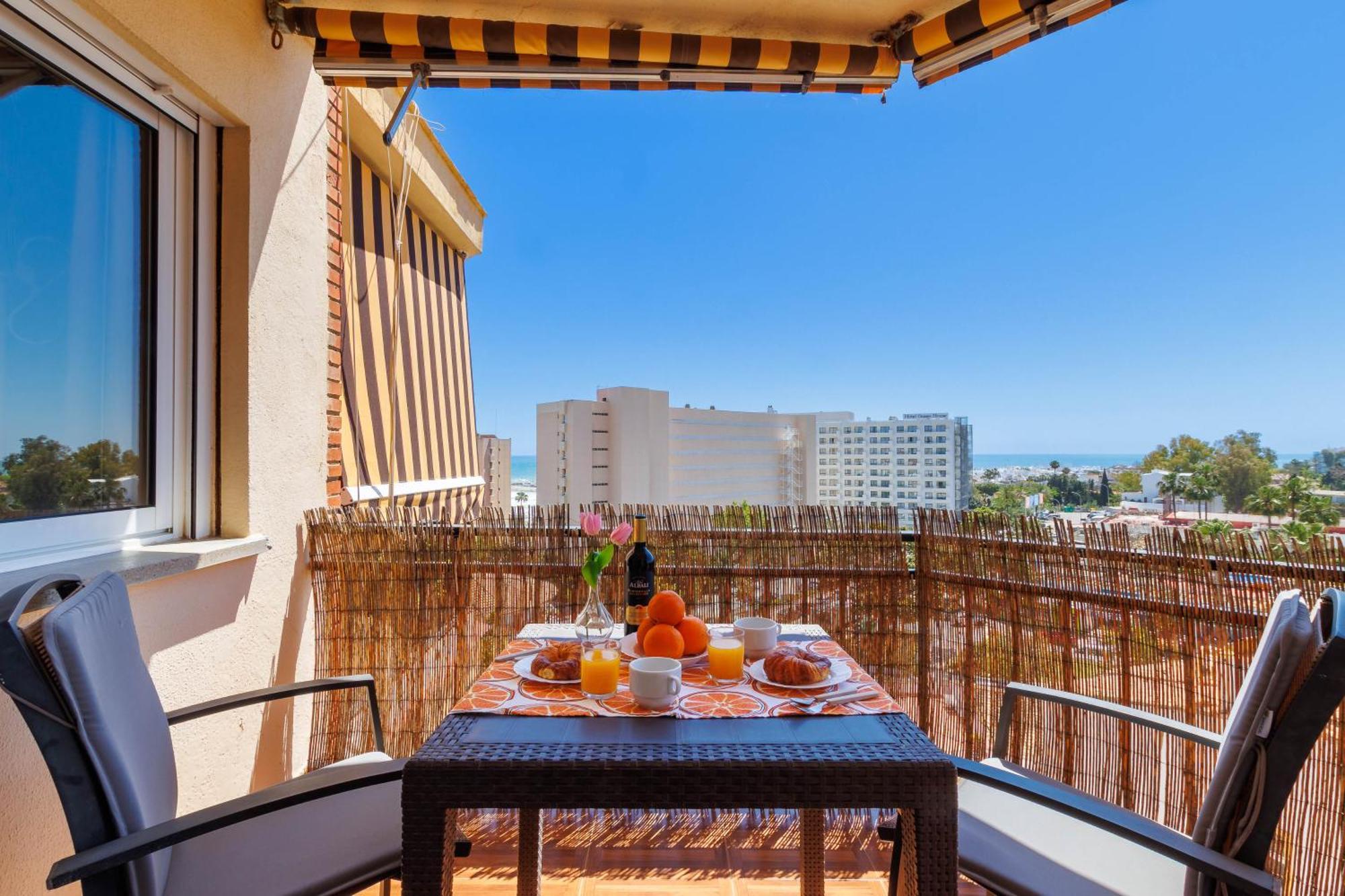 Santa Amalia 51 By Ivi Real Estate Apartment ตอร์เรโมลิโนส ภายนอก รูปภาพ